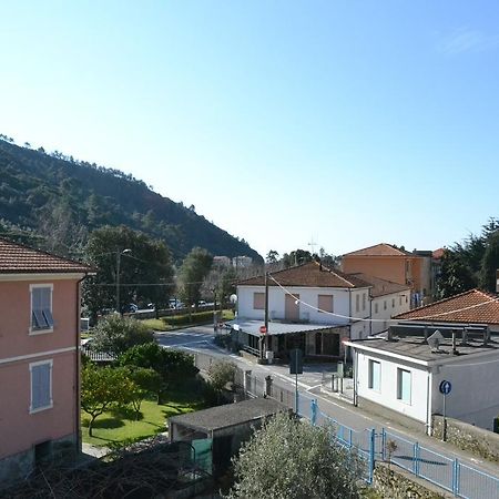 Appartamenti Ancora Azzurra Дейва-Марина Екстер'єр фото